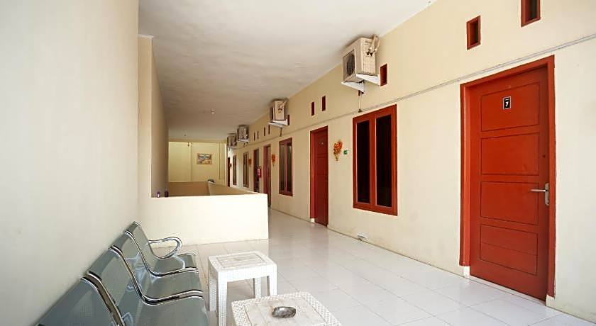 RedDoorz near Universitas Muhammadiyah Pringsewu