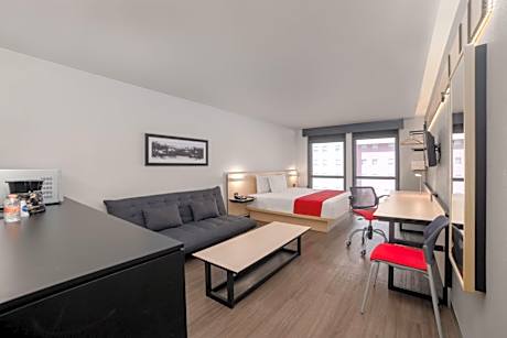 Queen Suite with Sofa Bed