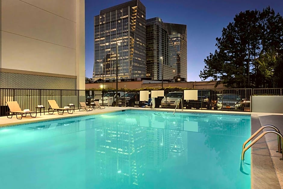 Hampton Inn By Hilton Atlanta-Buckhead