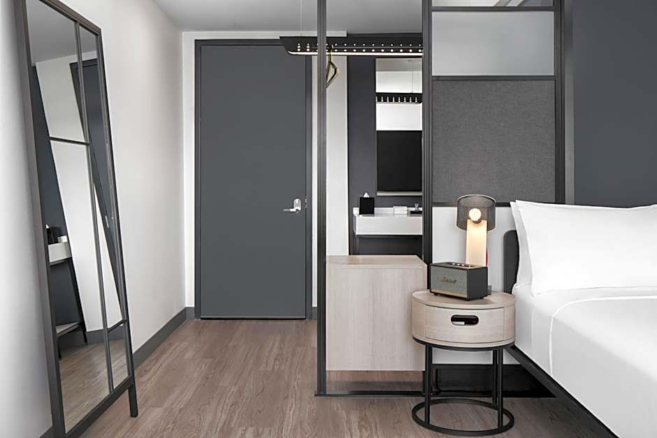 Aloft Houston Shenandoah