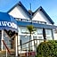 New Holmwood Hotel