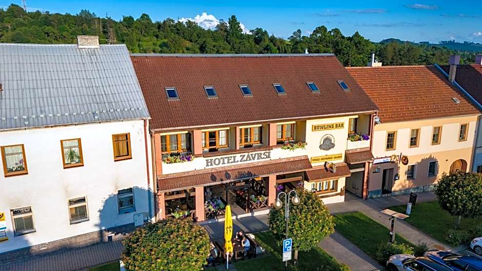 Hotel Závrší