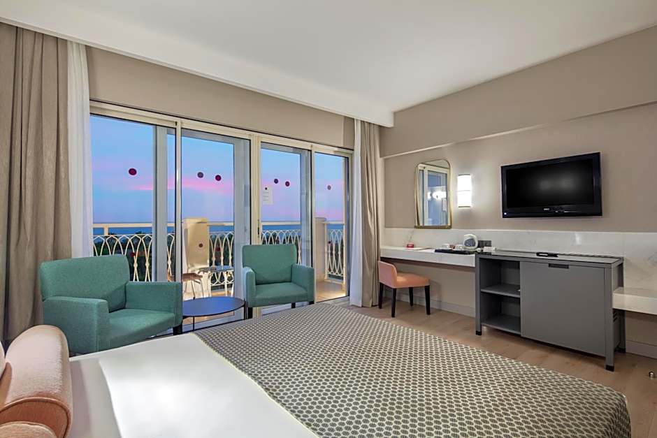 Trendy Aspendos Beach