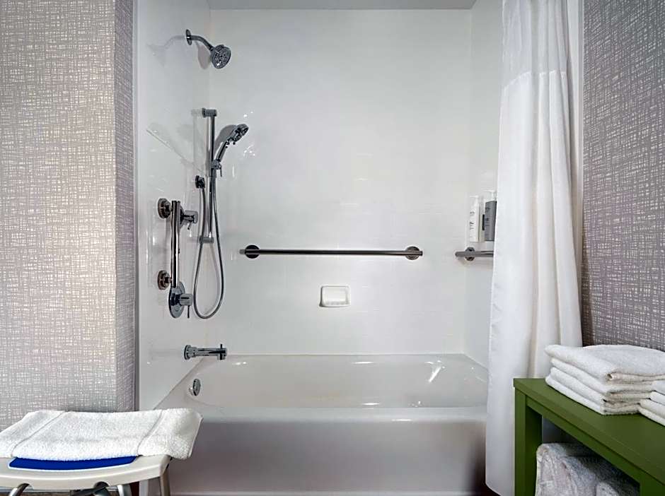 Hampton Inn By Hilton Athens