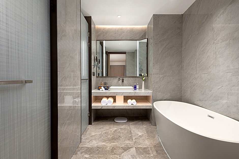 Voco Lianyungang Haizhou Bay By IHG