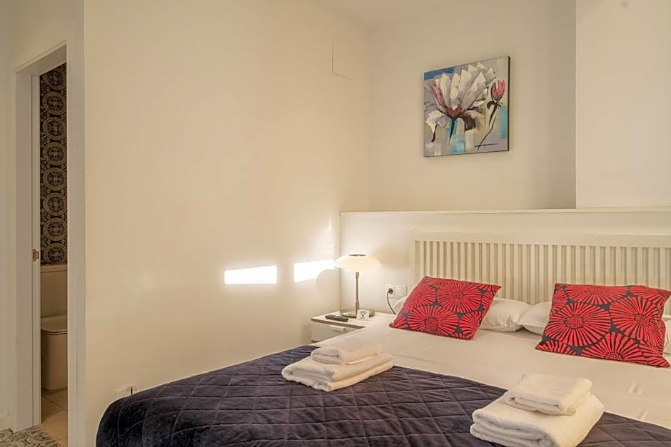 Gorgeous Apt with a Large Private Terrace