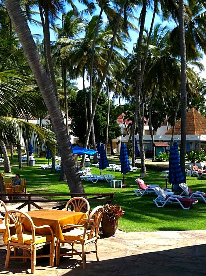 Kenya Bay Beach Hotel