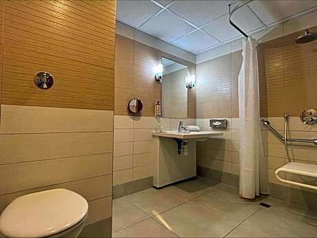 Standard Double Room with Disability Access