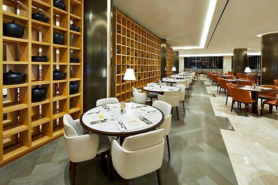 Jeju Shinhwa World Landing Resort