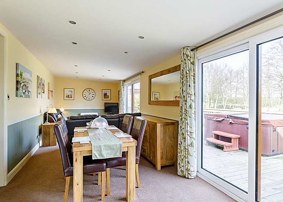 Pickering Lodges