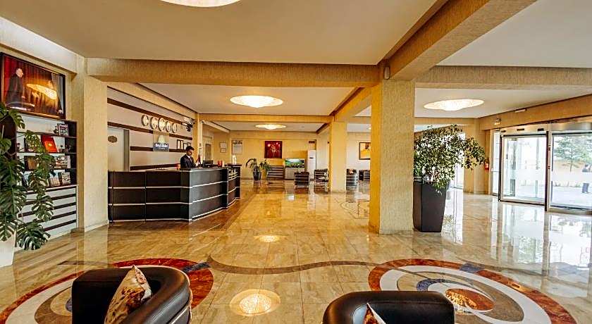 Days Hotel Baku