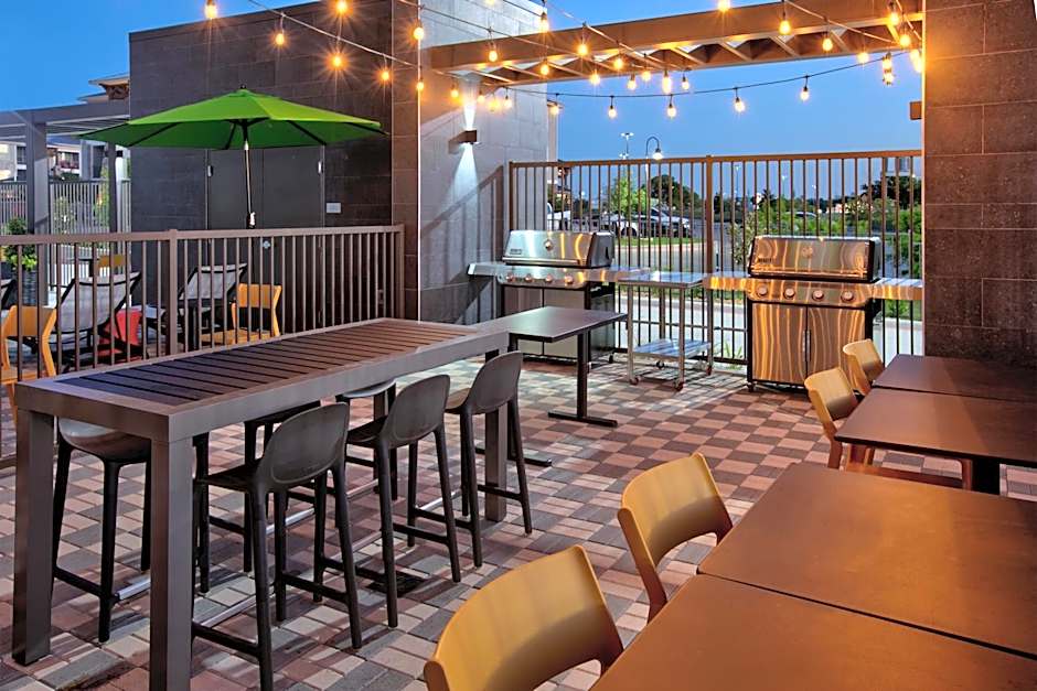 Home2 Suites by Hilton Huntsville, TX
