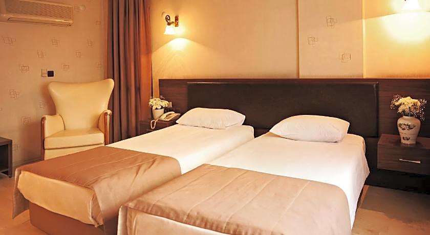 Ustun Hotel Alsancak