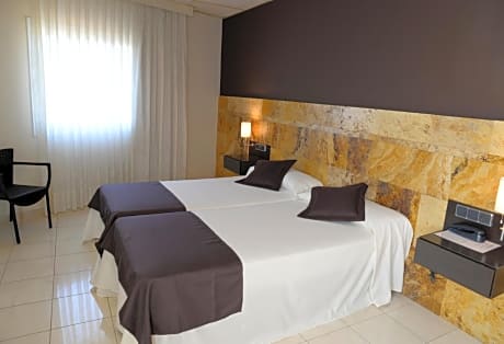 Escape to Relax - Double or Twin Room