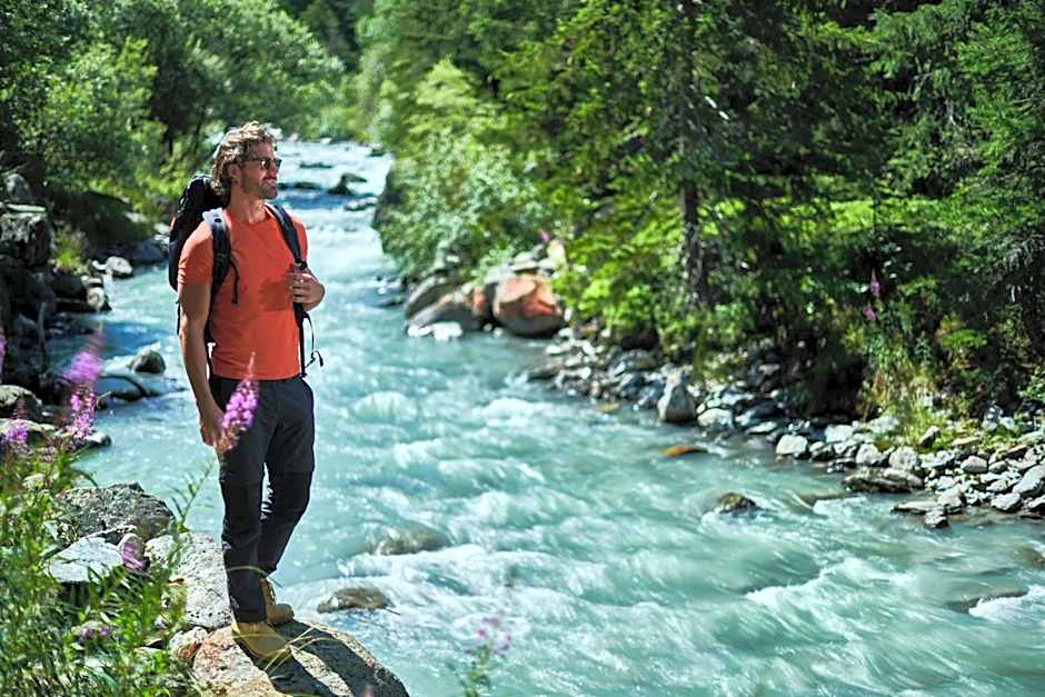 Le Massif Hotel & Lodge Courmayeur - The Leading Hotels of the World