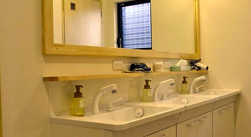 BED N CHILL Shippoya 七宝屋