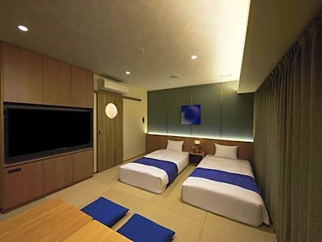Room -RURI  - Non-Smoking (1-5 adults )