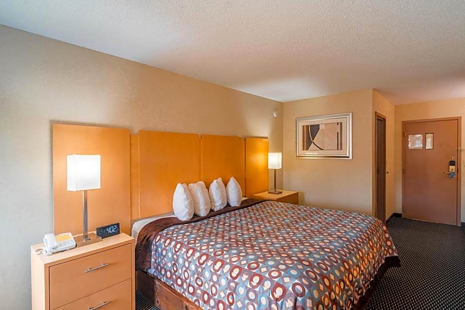 Rodeway Inn Blair