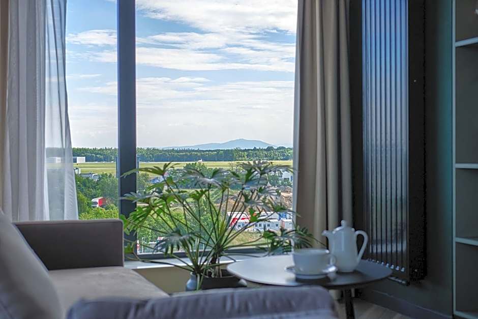 Arche Hotel Wroclaw Airport
