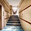 Meiling Hotel (Guangzhou Zhujiang New Town Wuyangyu Subway Station)