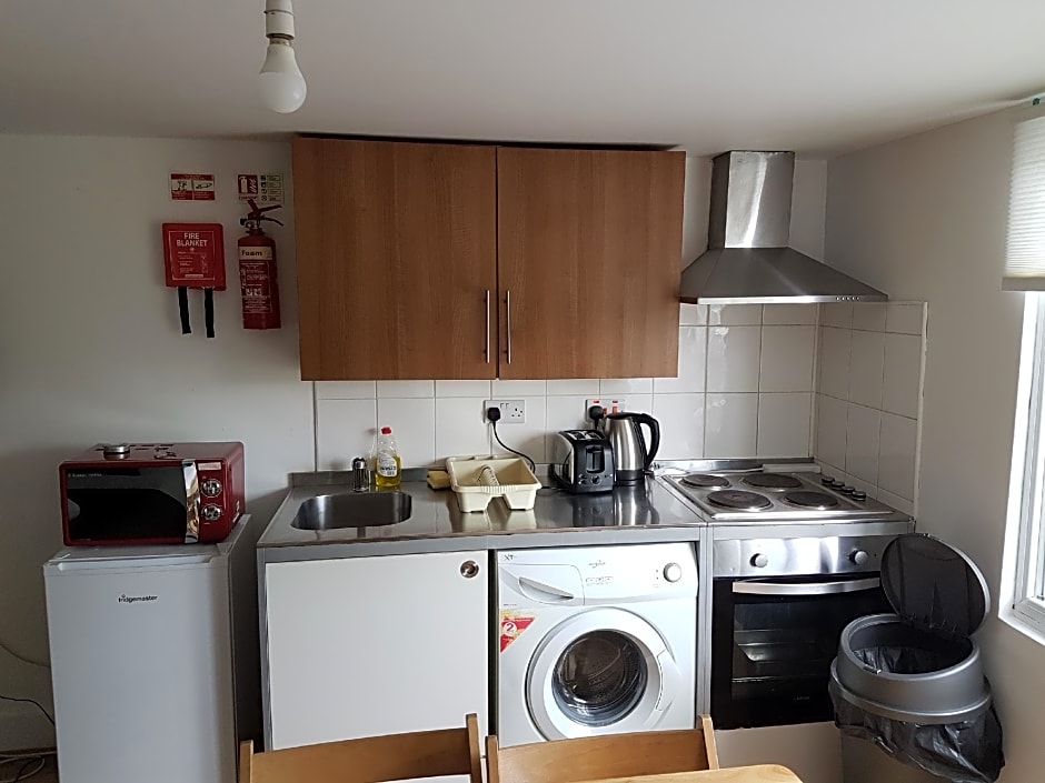 London Queens Apartments