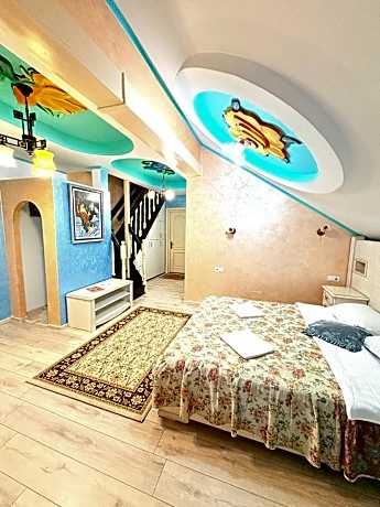 Presidential Apartment