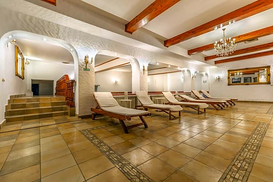 Hotel Imparatul Romanilor