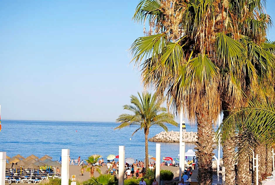 Mac Puerto Marina Benalmadena Hotel