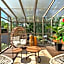 Maison Des Jardins B & B