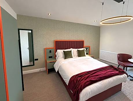 Standard King Room