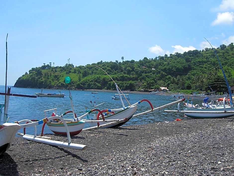Galang Kangin Bungalows