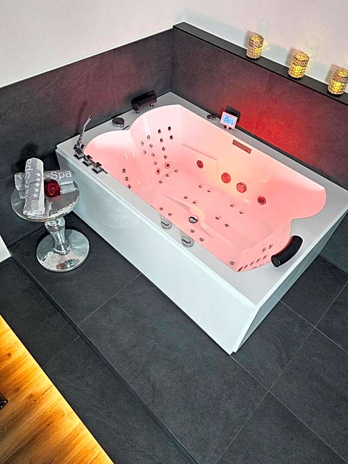 Privat-Spa mit Whirlpool und Sauna in Sursee
