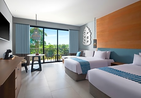 Cozy Garden View Room