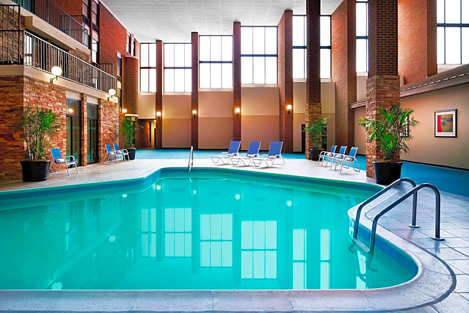 Four Points By Sheraton Richmond Airport