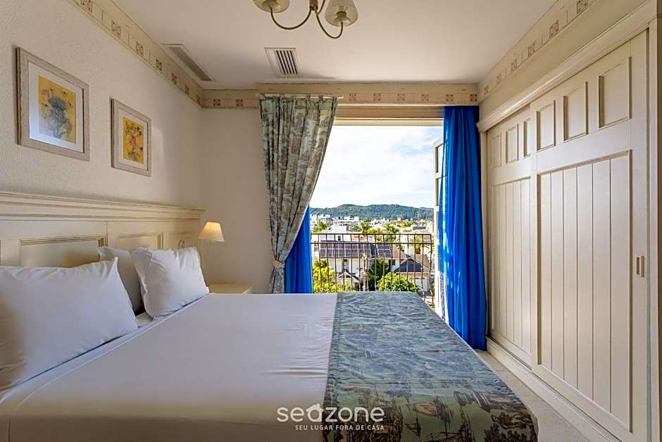 Beachfront Studios at IL Campanario Resort ILCTOP