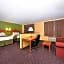 Quality Inn & Suites Grinnell near University