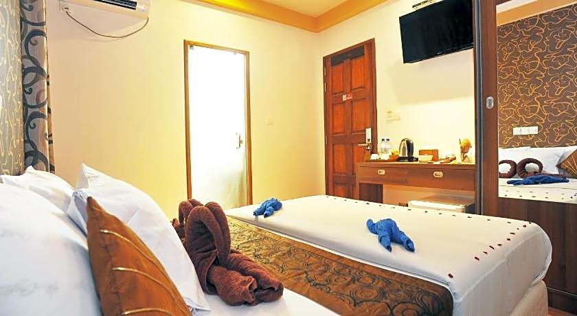 Turquoise Residence by UI