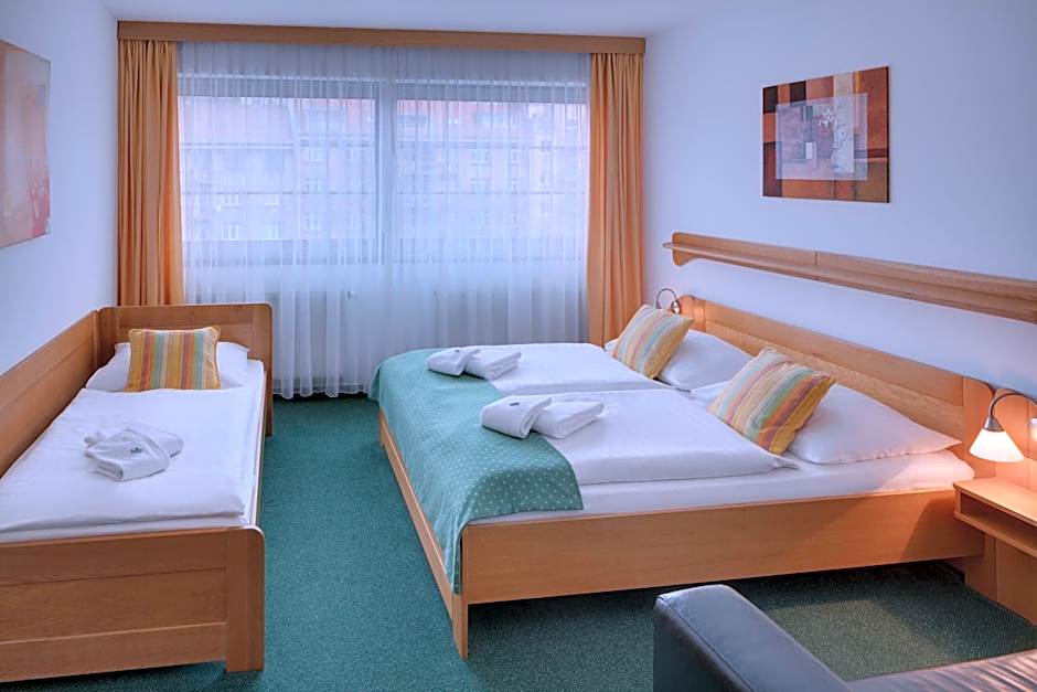 Hotel Oya