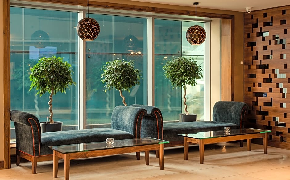 Tallaght Cross Hotel