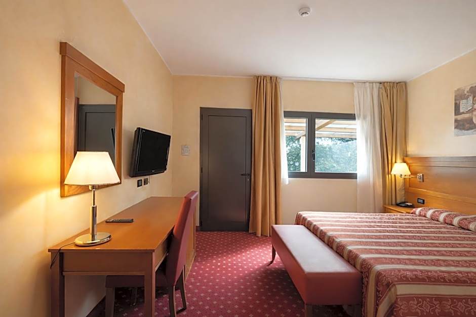 LVG Hotel Collection - Riz