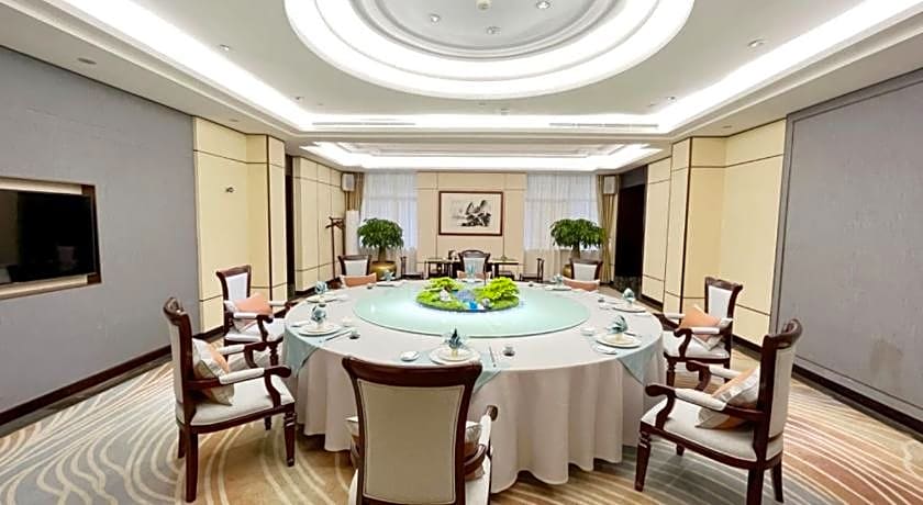 Guangdong Hotel