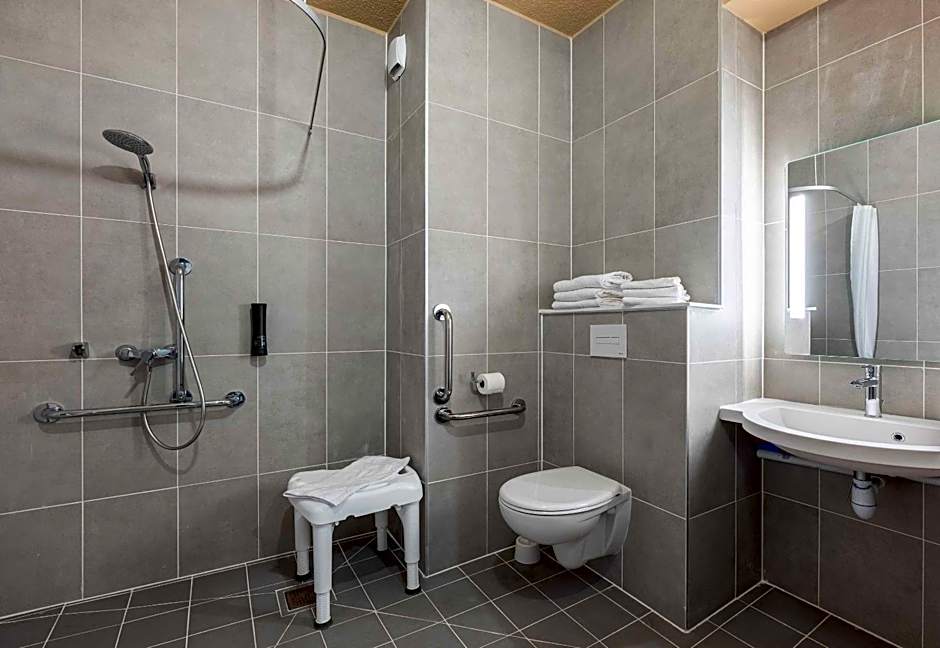 B&B HOTEL Saint-Pierre-en-Faucigny Bonneville