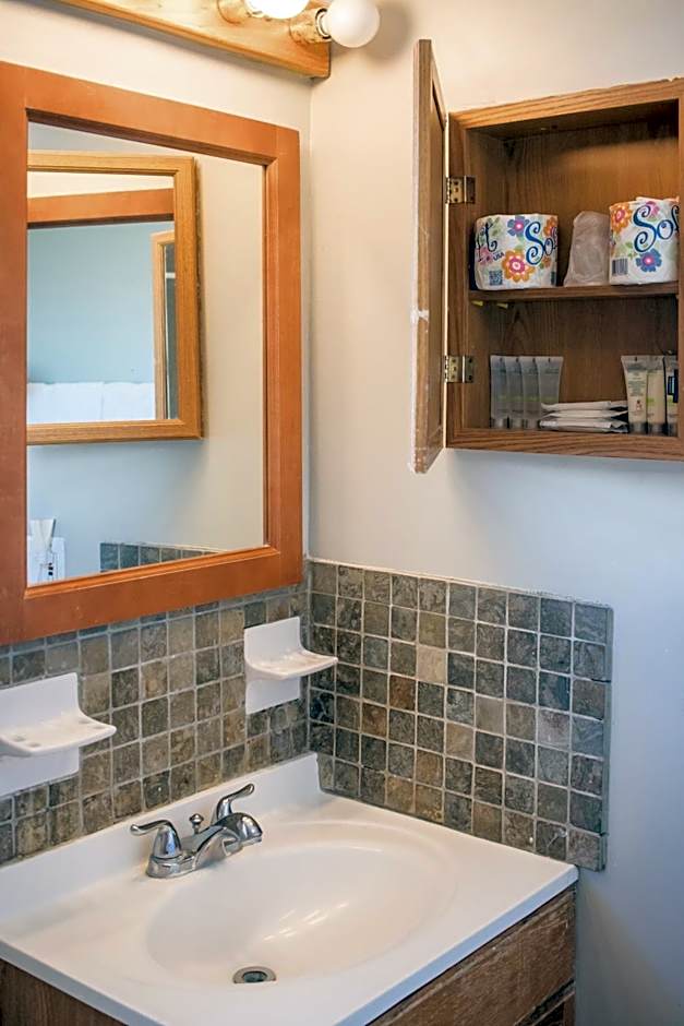 Riptide Oceanfront Hotel