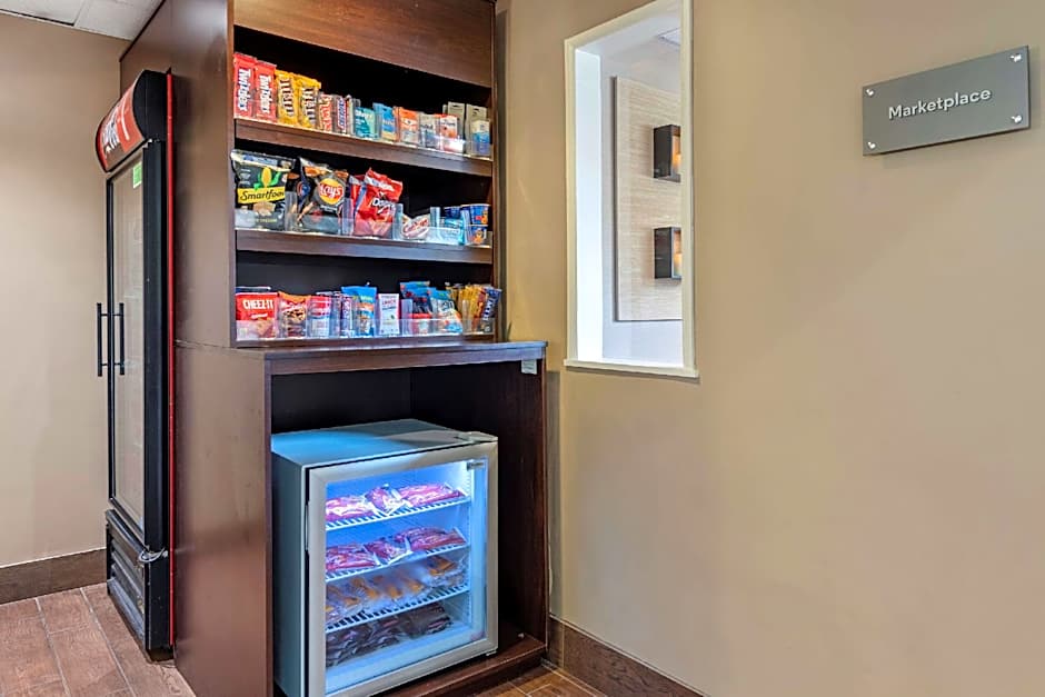 Comfort Suites Marion North