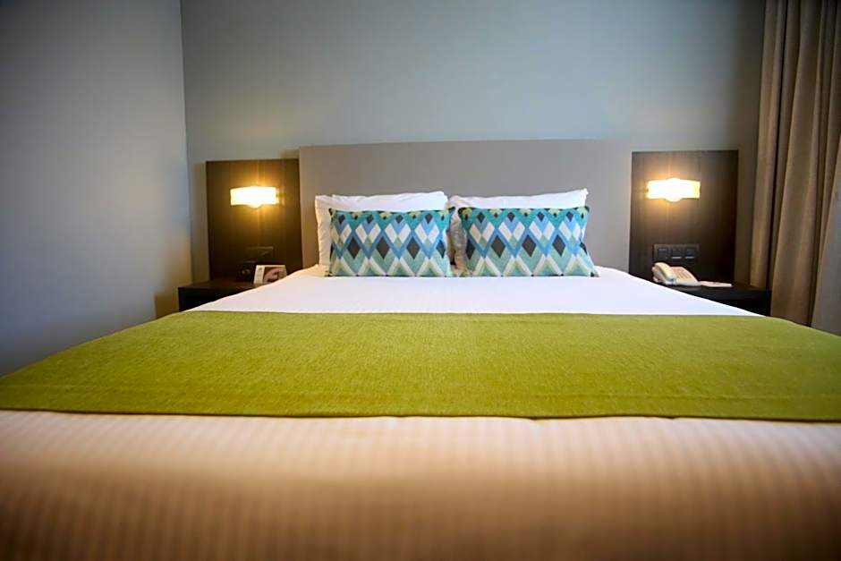 Aranjuez Hotel & Suites