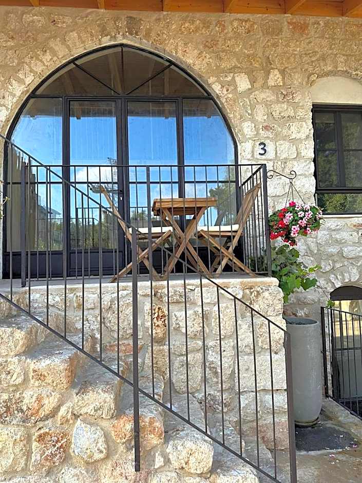 Hagafen Boutique Suites