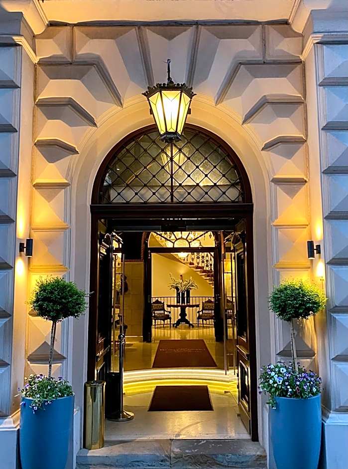The Bonerowski Palace Boutique Hotel