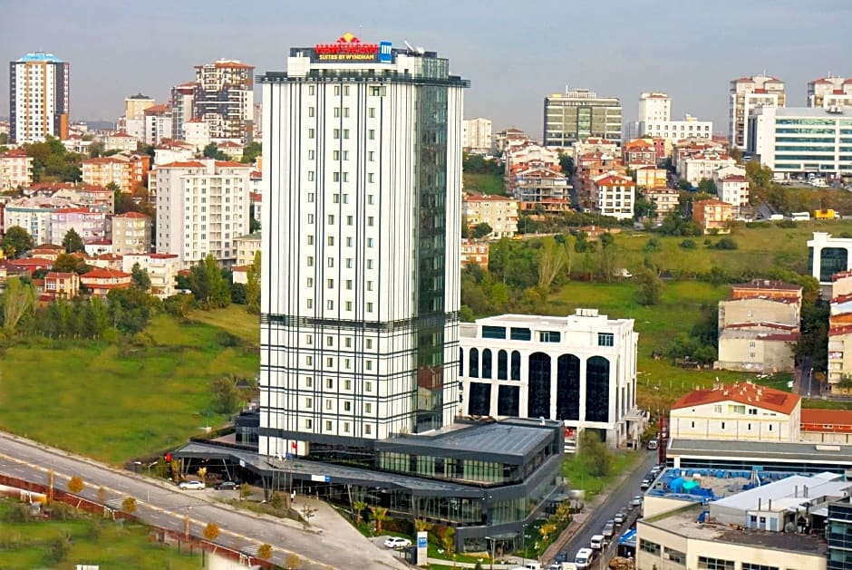 TRYP by Wyndham Istanbul Basin Ekspres