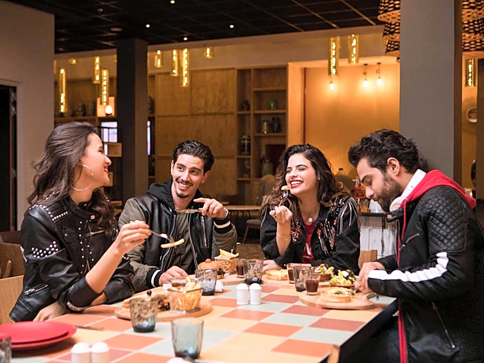 Ibis Abdelmoumen Casa