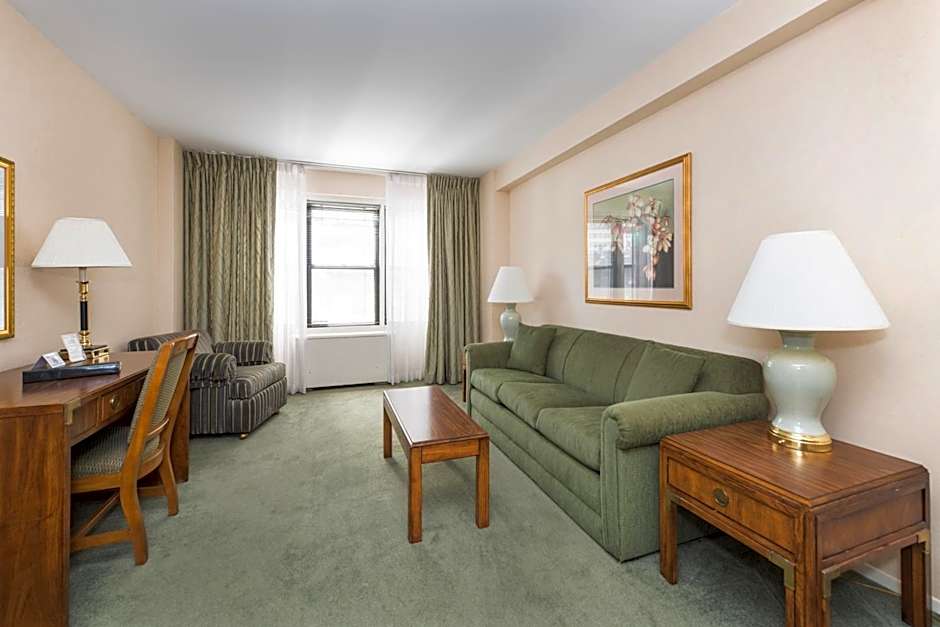 Murray Hill East Suites